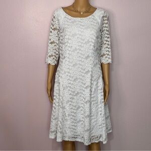 Elegant White Lace Dress